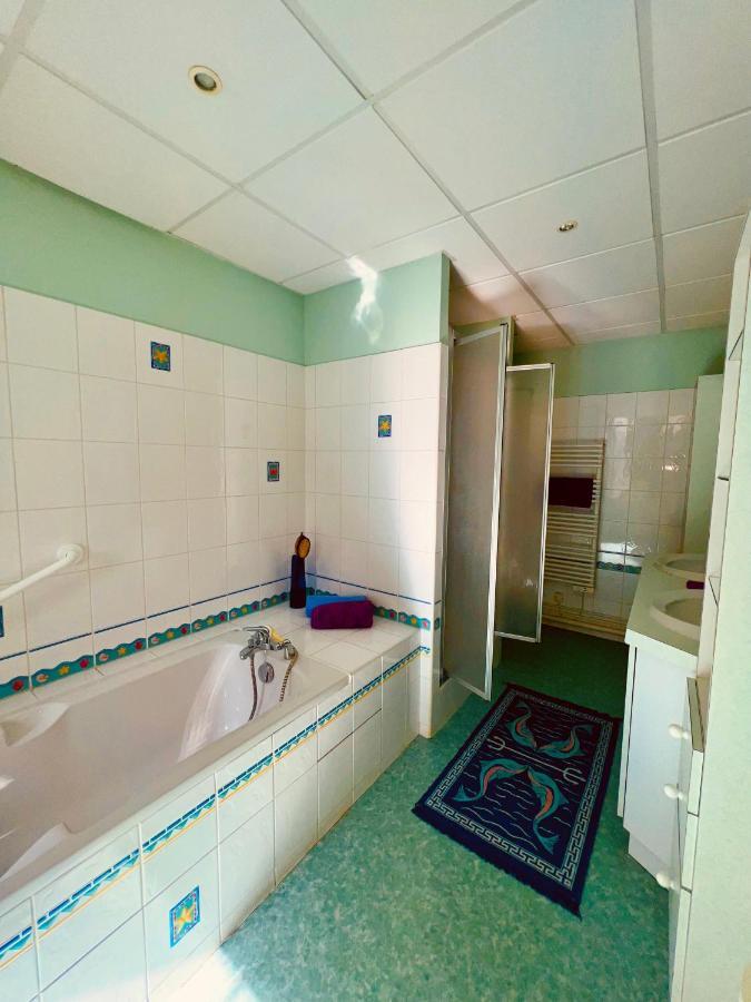 Maison Lomprere Fichous-Riumayou ภายนอก รูปภาพ